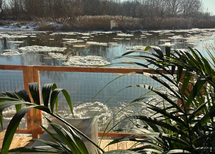 Na Wodzie - On The River Poznań