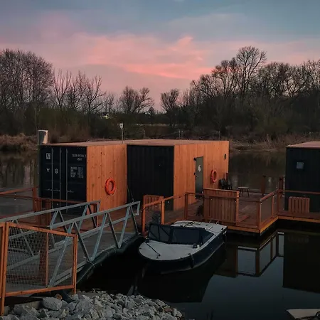 Casa vacanze Na Wodzie - On The River Poznań