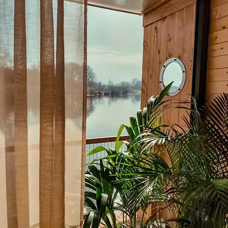 Casa vacanze Na Wodzie - On The River Poznań